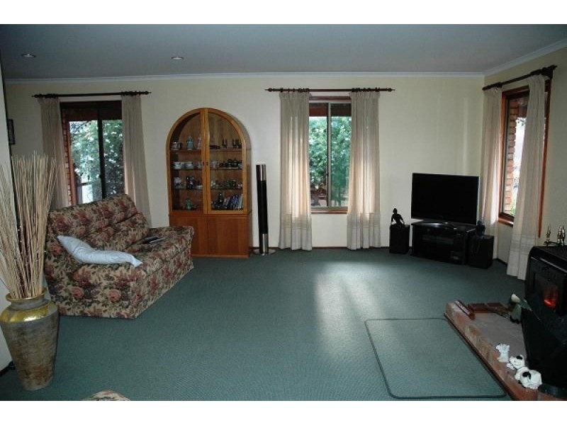 201 Errowanbang Road, Carcoar NSW 2791