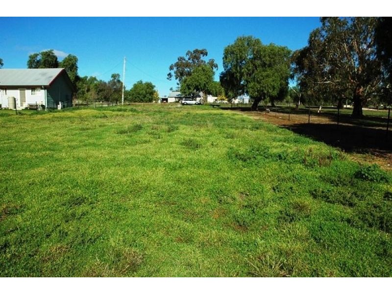 38 Carrington Street Woodstock via, Cowra NSW 2794