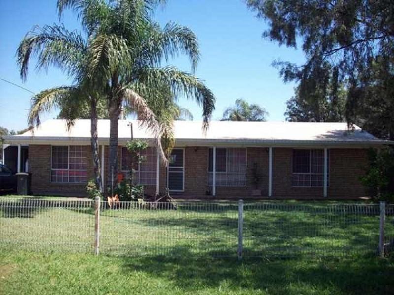 83-85 Wilga St, Coonamble NSW 2829