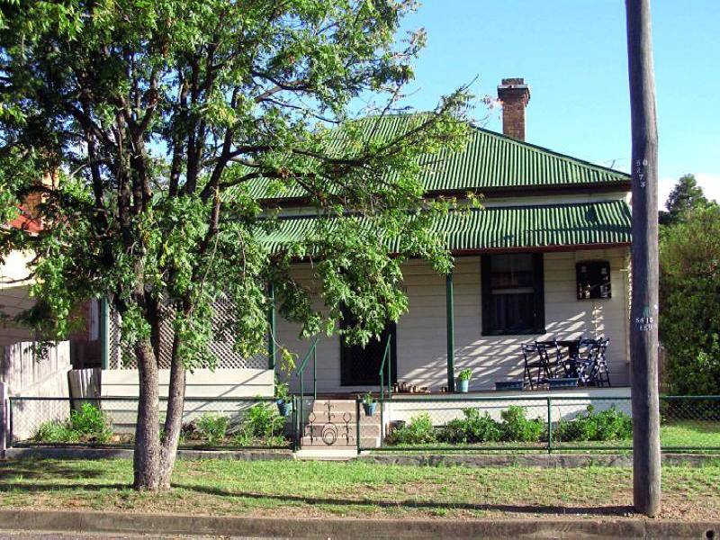 33 HAYDON STREET, Murrurundi NSW 2338