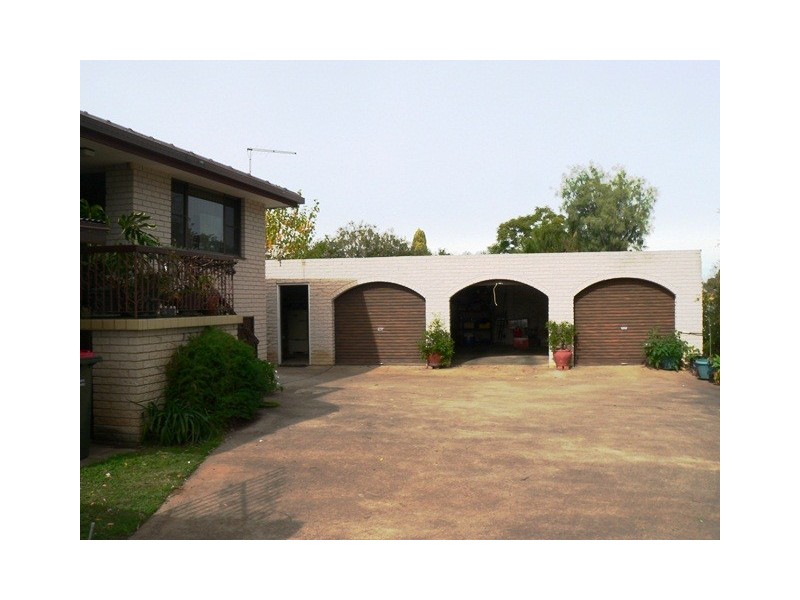 107 Hillvue Road, Hillvue NSW 2340