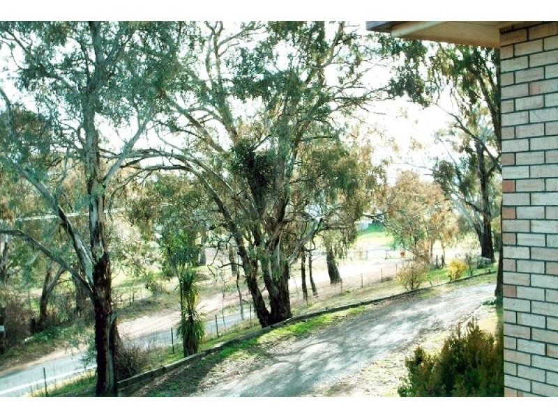 450 Burrendong Way, Orange NSW 2800