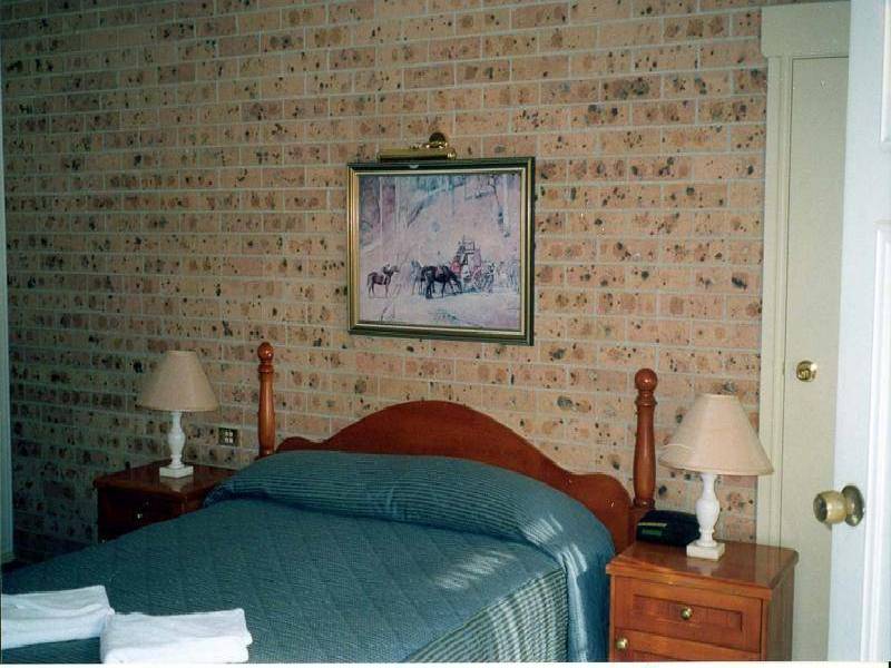 69 SYDNEY ROAD, Goulburn NSW 2580