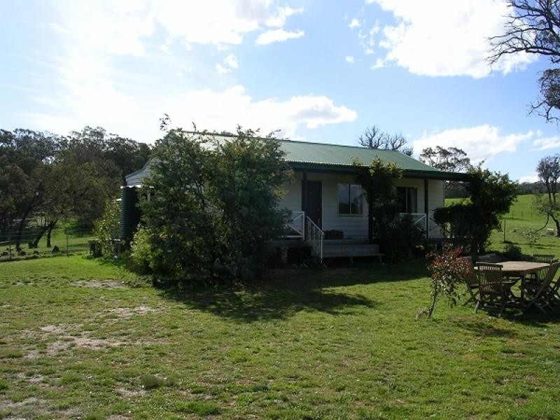 SYLVIAVALE RD, Binda NSW 2583