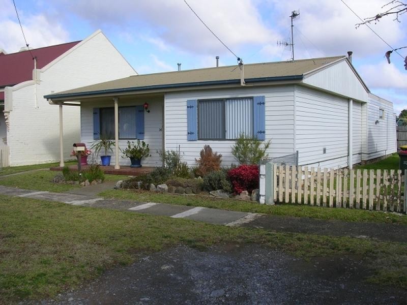 36 Cole Street, Goulburn NSW 2580