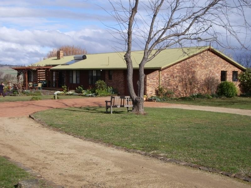 215 GLEN LEGH, Glen Innes NSW 2370