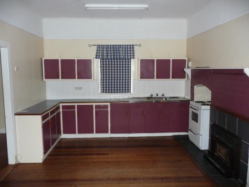9 Church Street, Glen Innes NSW 2370