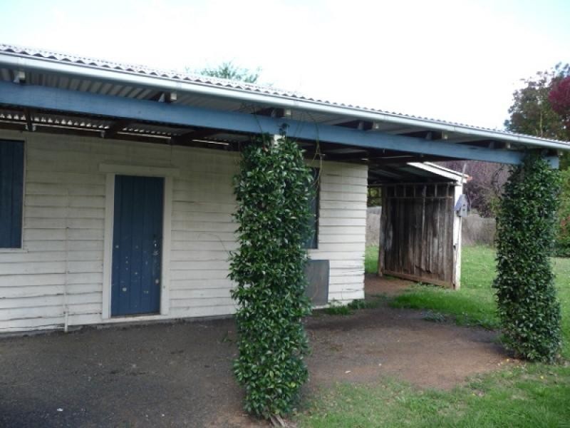 9 Church Street, Glen Innes NSW 2370