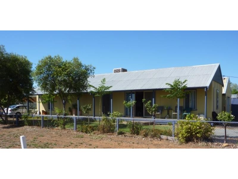 1 Cobar St, Nyngan NSW 2825