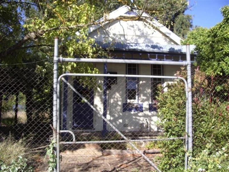 163 165 167 Goulburn Street, Crookwell NSW 2583