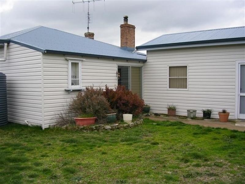 271 Woodville Road, Binda NSW 2583