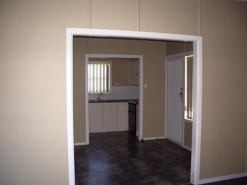 11 Roslyn Street, Crookwell NSW 2583