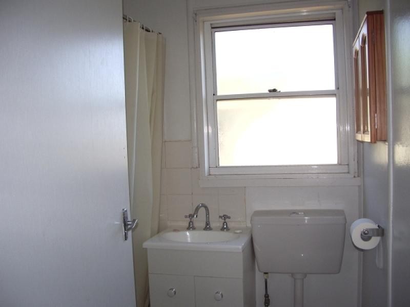 11 Roslyn Street, Crookwell NSW 2583