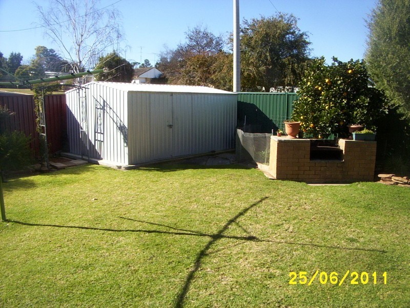 69 ELIZABETH, Narrandera NSW 2700