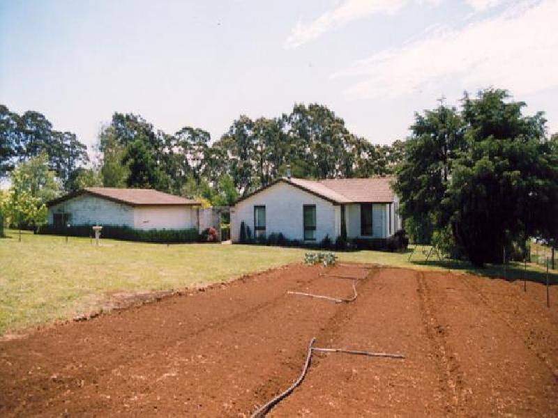 KEARNEY’S RD NEWBURY VIA TRENTHAM., Daylesford VIC 3460