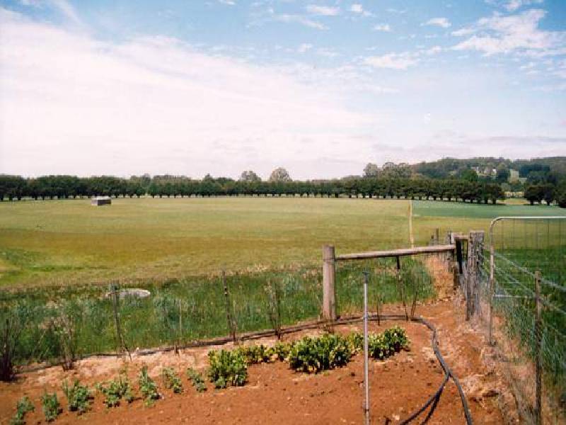 KEARNEY’S RD NEWBURY VIA TRENTHAM., Daylesford VIC 3460