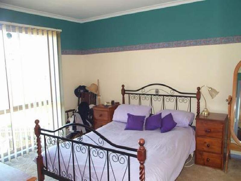 10 WARRALONG COURT, Leongatha VIC 3953