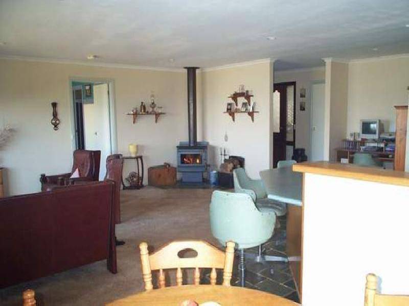 10 WARRALONG COURT, Leongatha VIC 3953