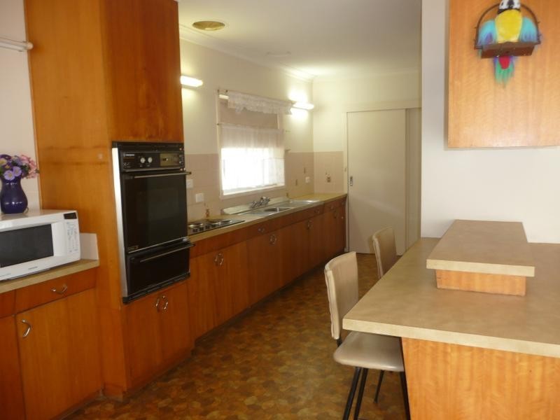 6 Tocumwal Street, Finley NSW 2713