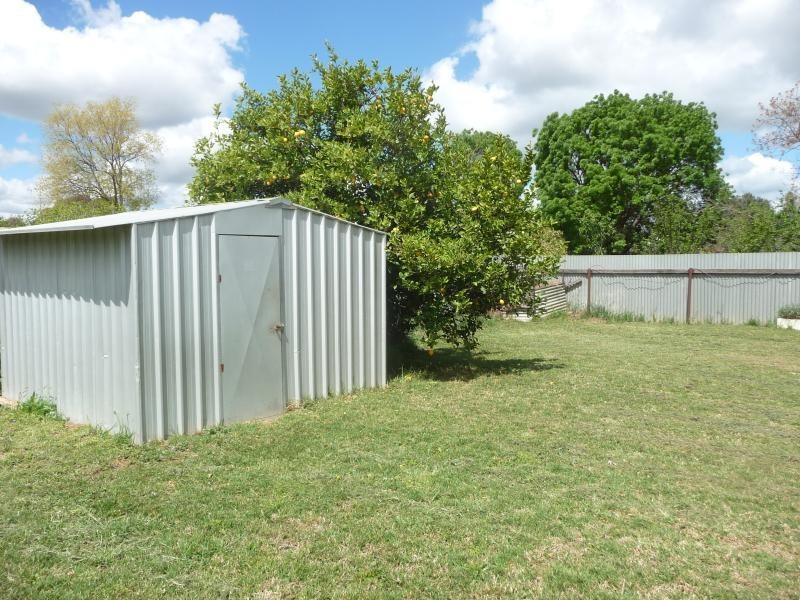 6 Tocumwal Street, Finley NSW 2713