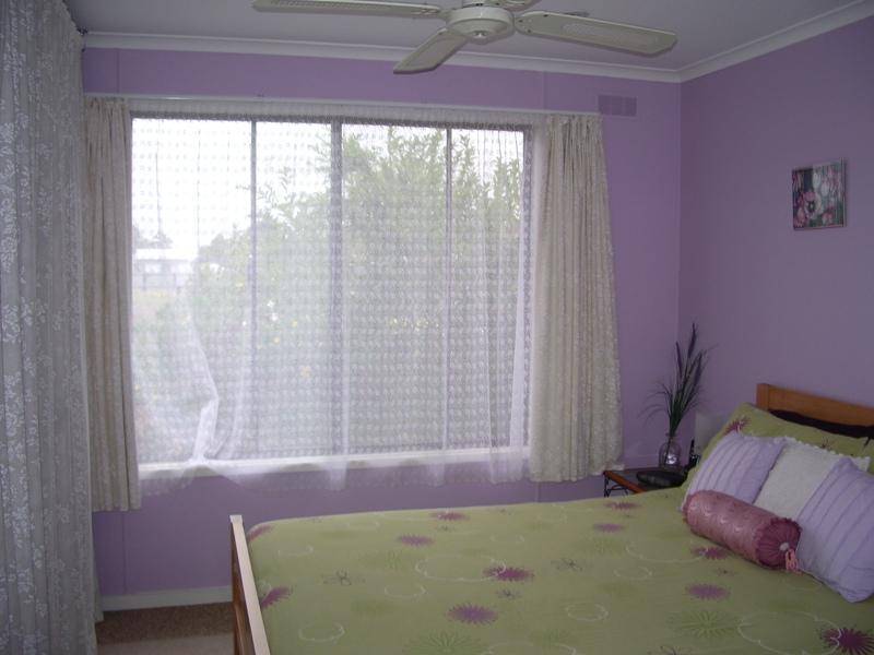 4 PERRY COURT, Heyfield VIC 3858