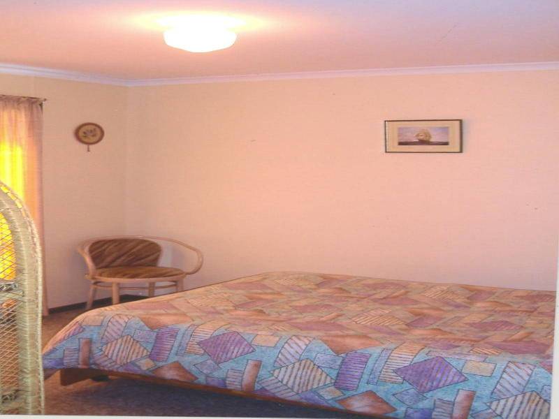 8 SYDNEY STREET, Nelson VIC 3292
