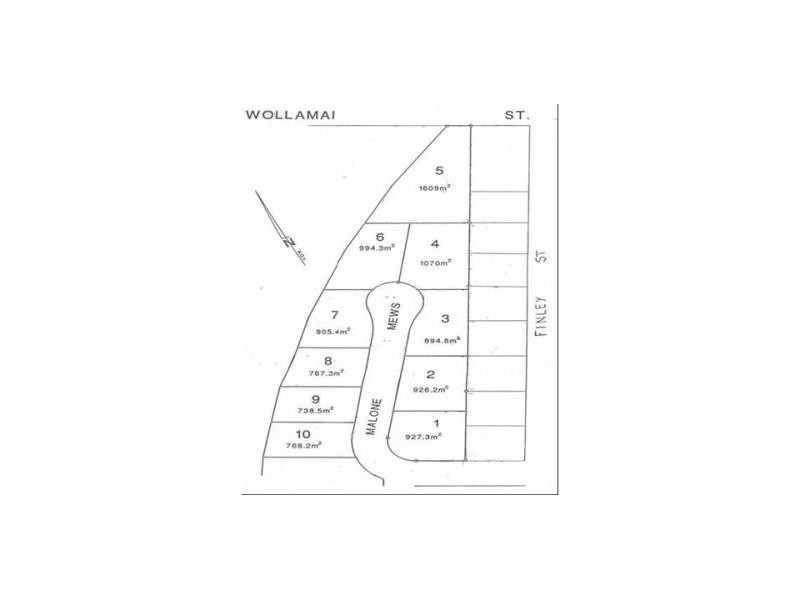 8 & 9 Malone Mews, Finley NSW 2713