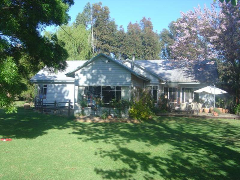 BARNES RD, Finley NSW 2713