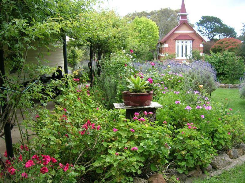* GLENTHOMPSON * VIA, Hamilton VIC 3300