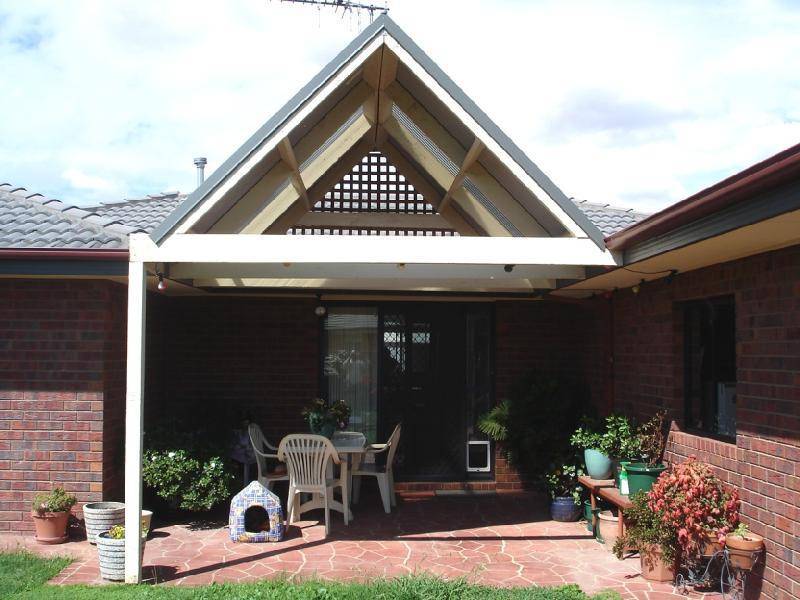 3 DOWNING PLACE, Kyabram VIC 3620