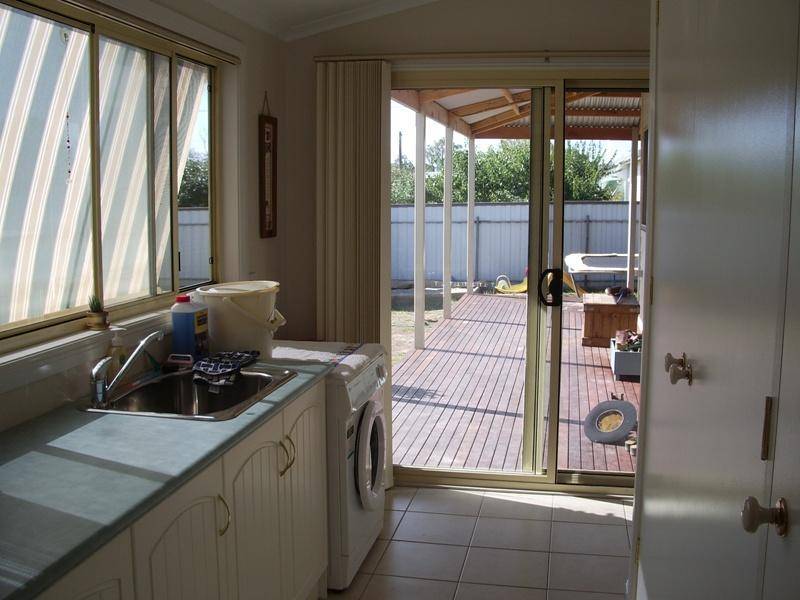 24 CLARK STREET, Heyfield VIC 3858