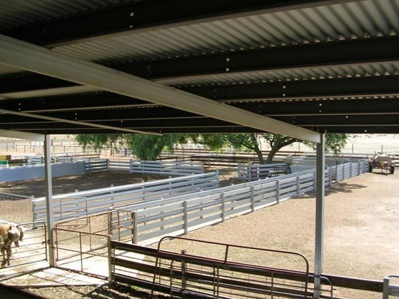 Oaklands NSW 2646