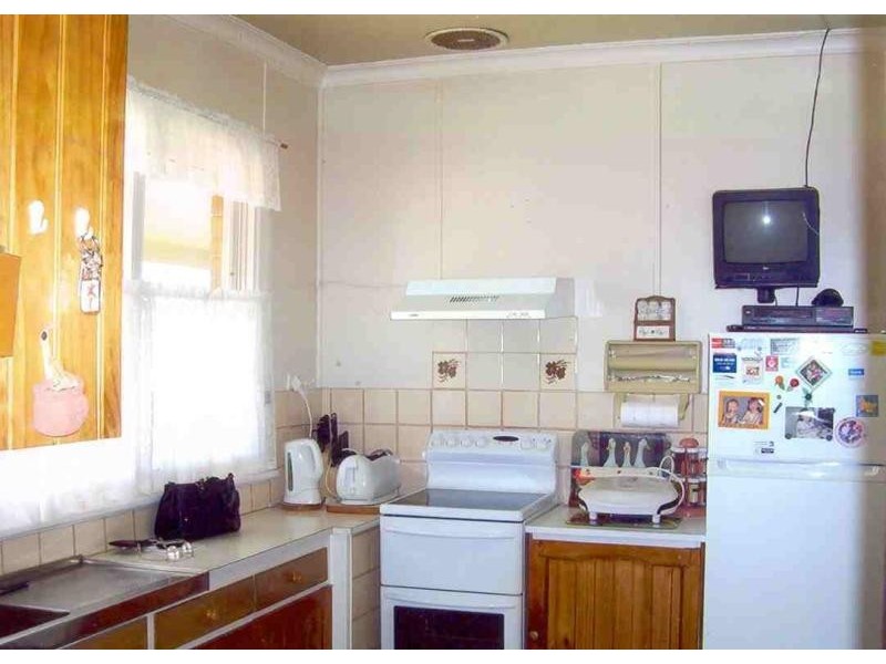 42 Scott Street, Mortlake VIC 3272