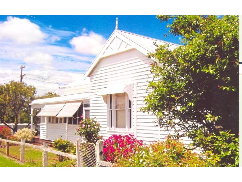 26 JACKSON STREET, Casterton VIC 3311