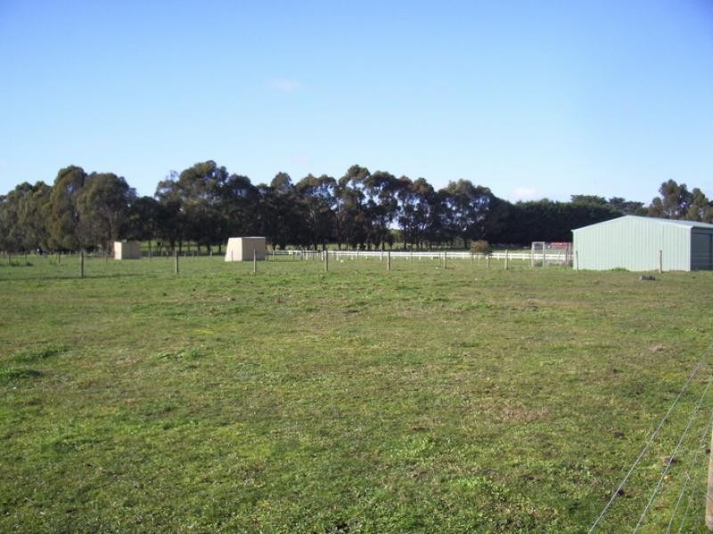 88 GIBSON STREET, Leongatha VIC 3953