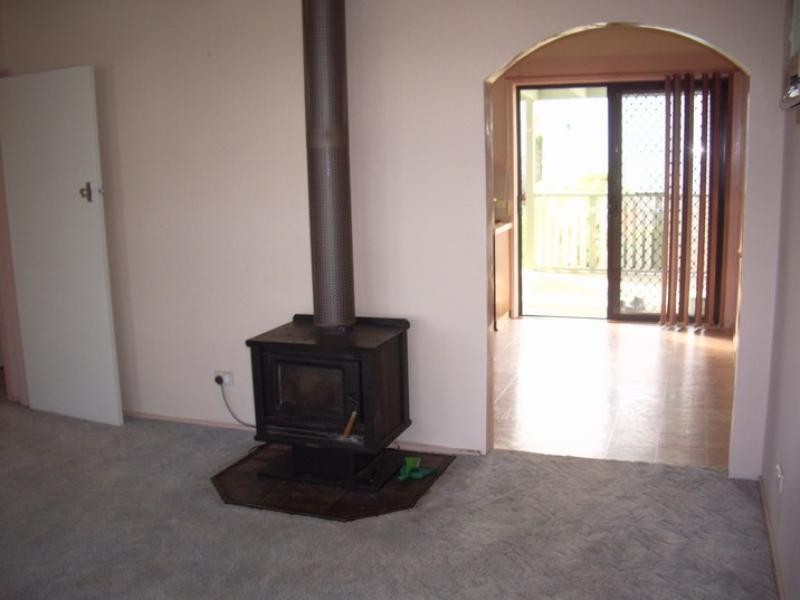 16 BYRNE STREET, Leongatha VIC 3953