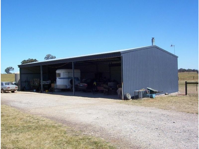 150 COLEMAN LANE, Benalla VIC 3672
