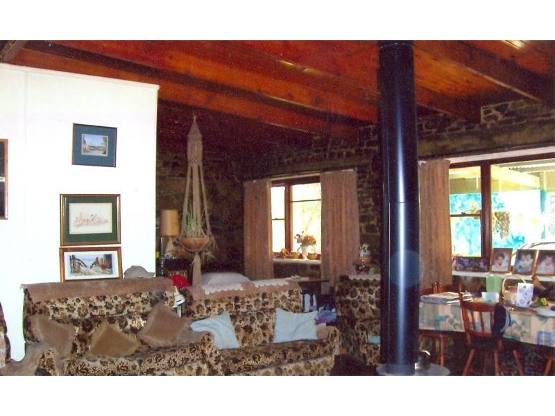 177 Nevens Road, Yandoit Hills VIC 3461