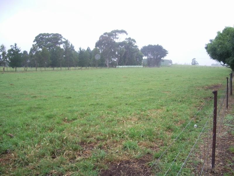 MYRTLEBANK RD, Sale VIC 3850