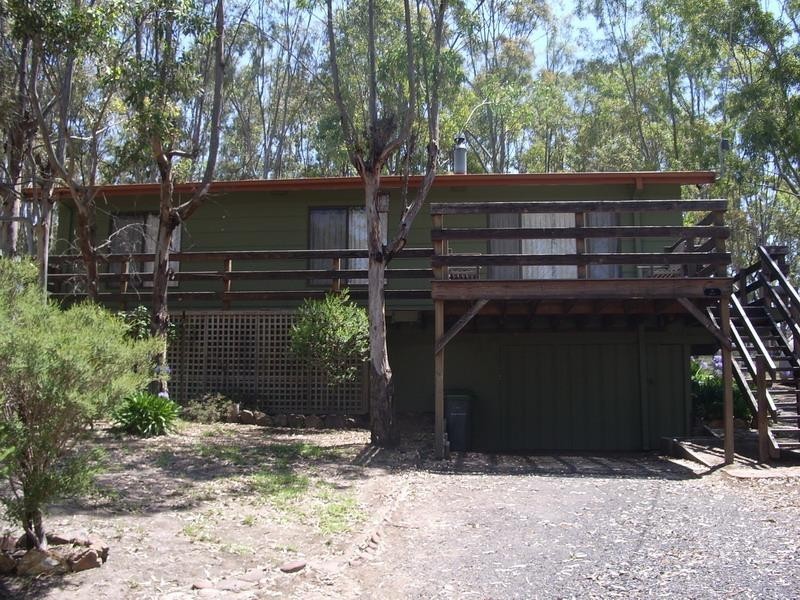 9 IBIS CRT, Glenmaggie VIC 3858