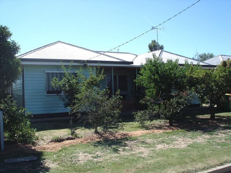 12 MCEWEN ROAD, Kyabram VIC 3620