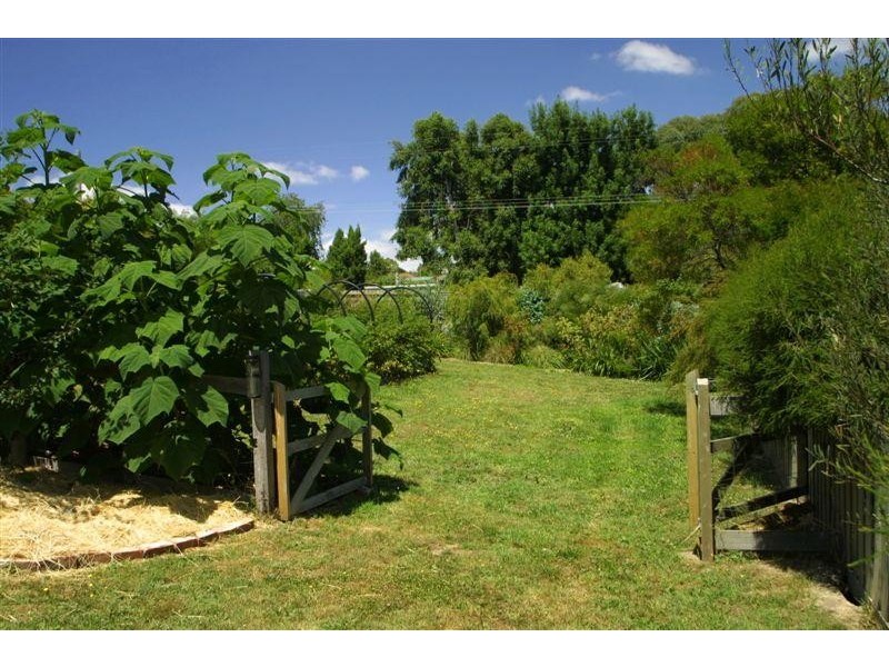 42 BENA ROAD, Korumburra VIC 3950