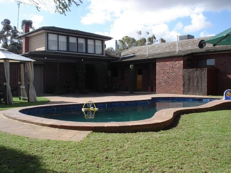 181 John Allan Rd, Kyabram VIC 3620