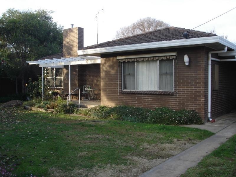 14 Wight Street, Kyabram VIC 3620