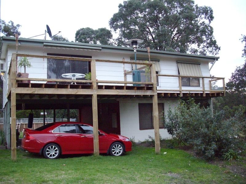 7 NERRIGUNDAH DRIVE, Glenmaggie VIC 3858