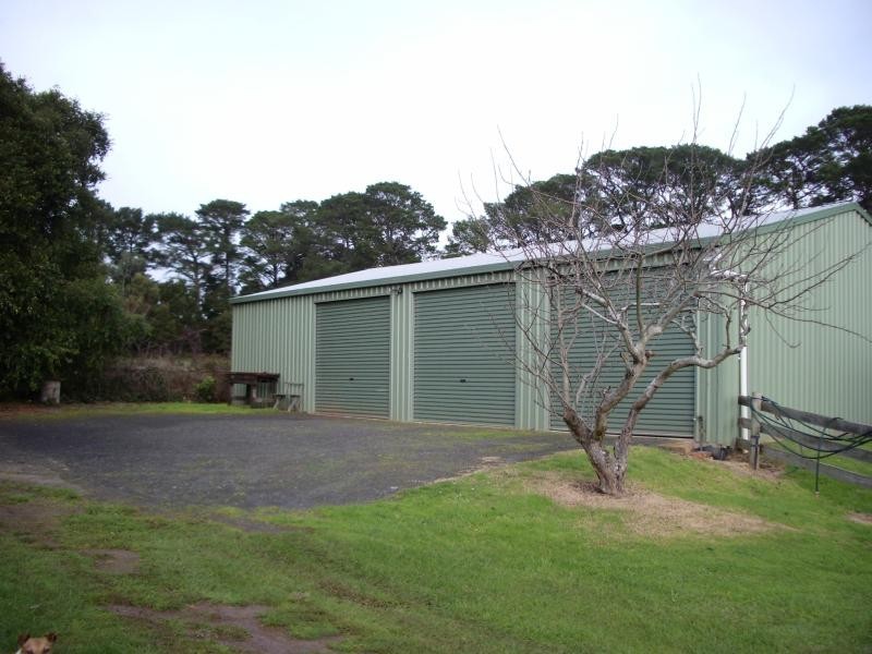 67 Caledonian Hill Road Bolwarra, Bolwarra VIC 3305