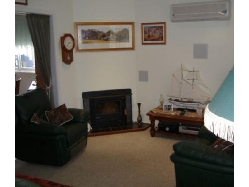 65 Lang Street, Dartmoor VIC 3304