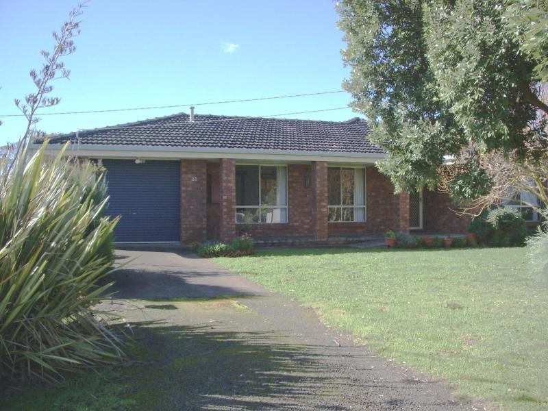 22 HIGH STREET, Koroit VIC 3282