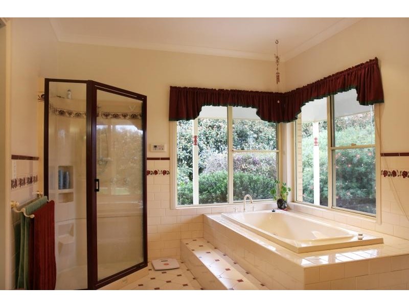 922 SETTLEMENT RD, Kilmany VIC 3851