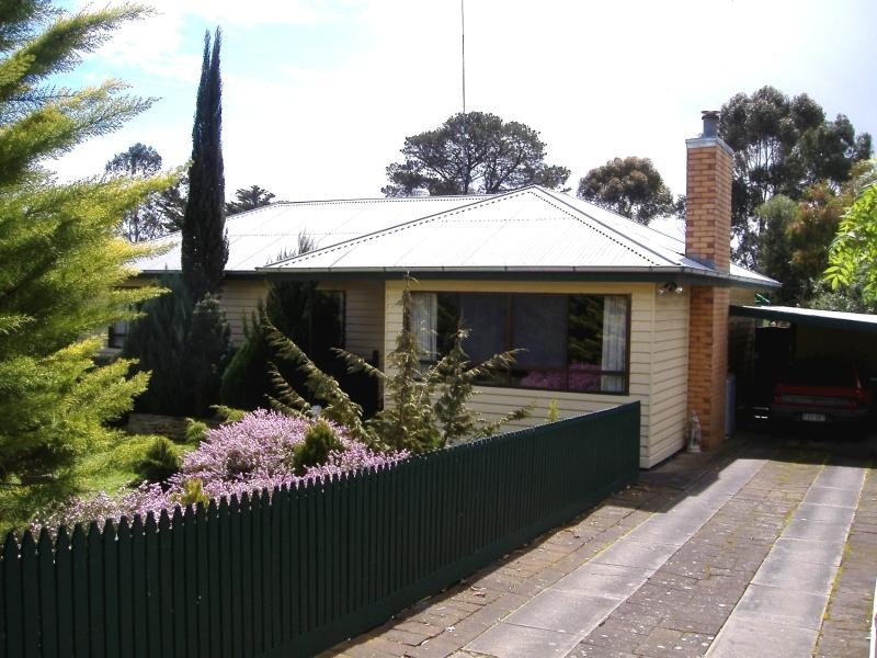 50 Mitchell Street, Casterton VIC 3311